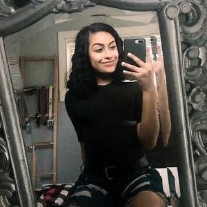 Meet your Posher, Blanca